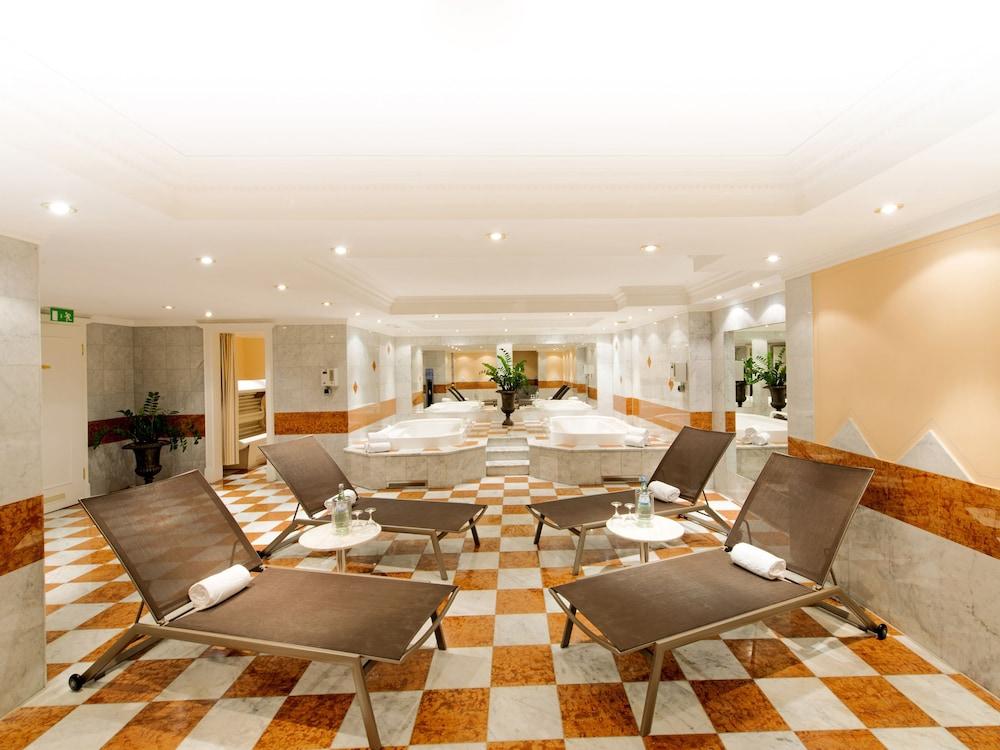 Dormero Hotel Halle Halle  Exteriér fotografie