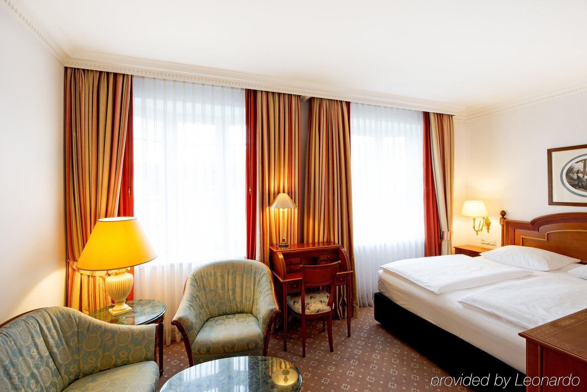 Dormero Hotel Halle Halle  Exteriér fotografie